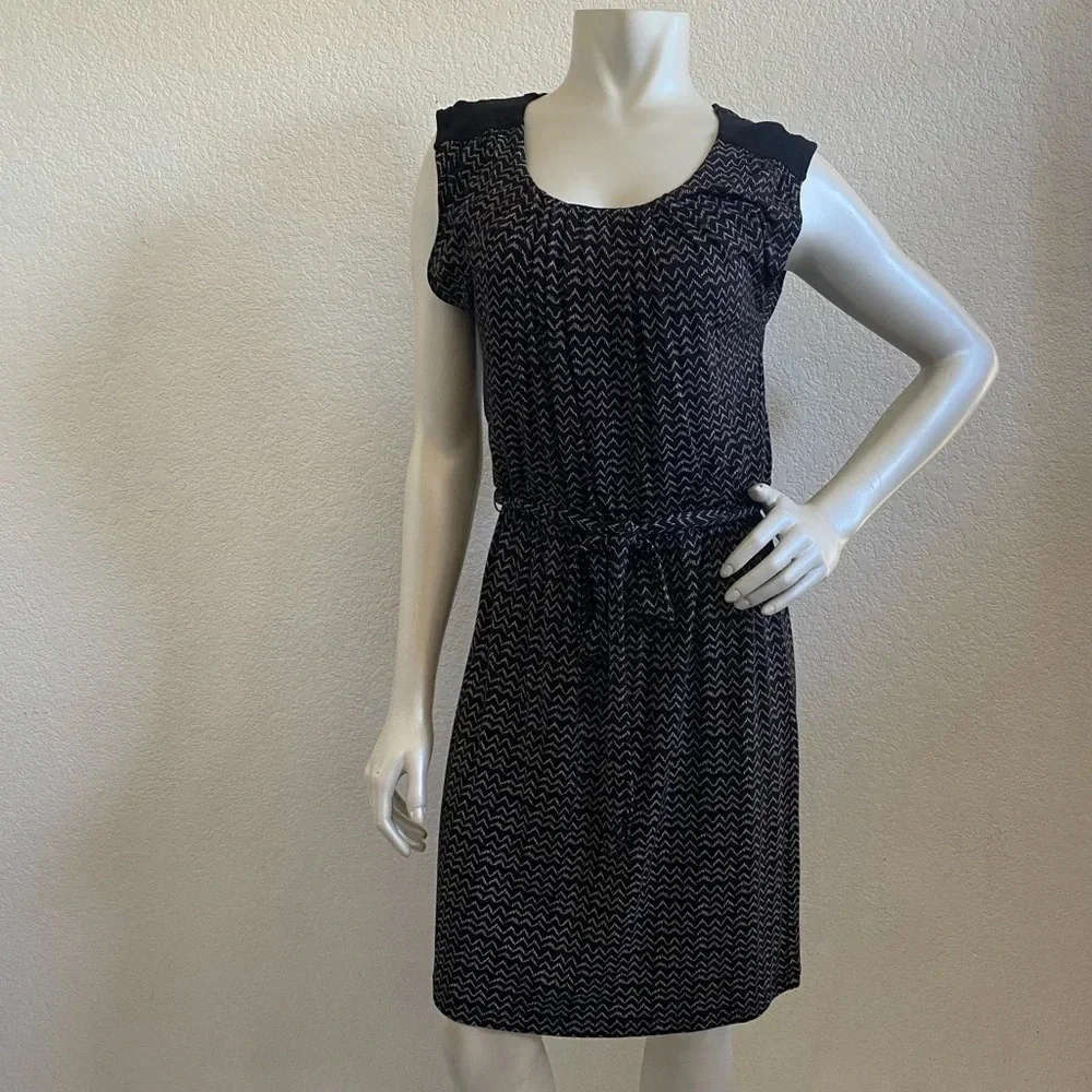 LOFT beautiful dress